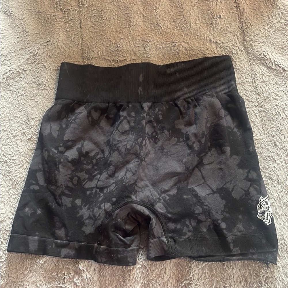 Darc Sport Size Medium Marble Shorts.